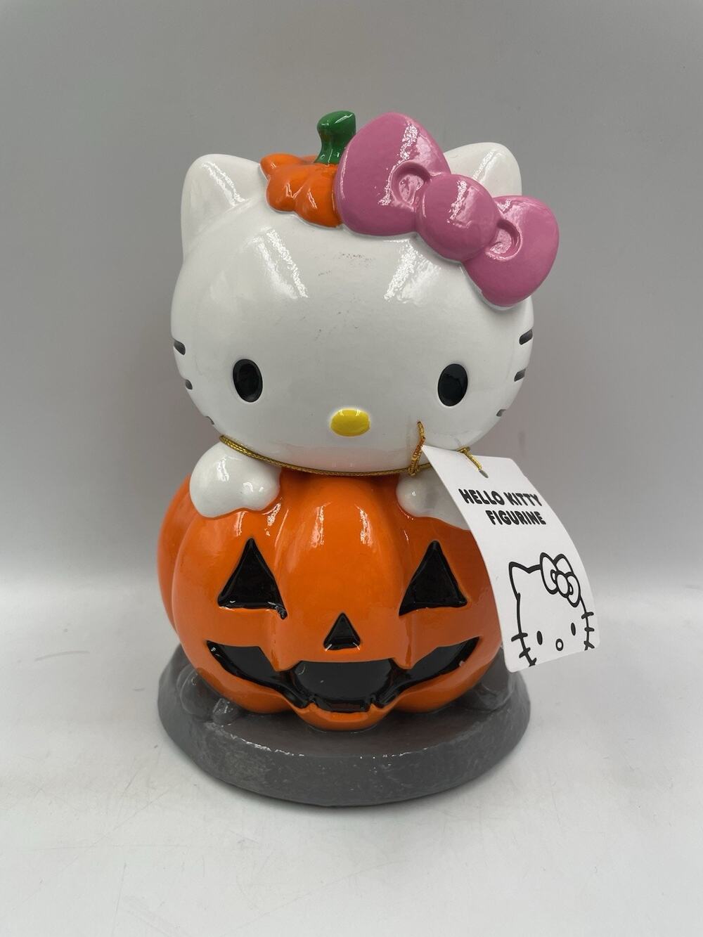 Hello Kitty Pumpkin Figurine 2026 Sanrio Halloween Jack O Lantern 6” NWT